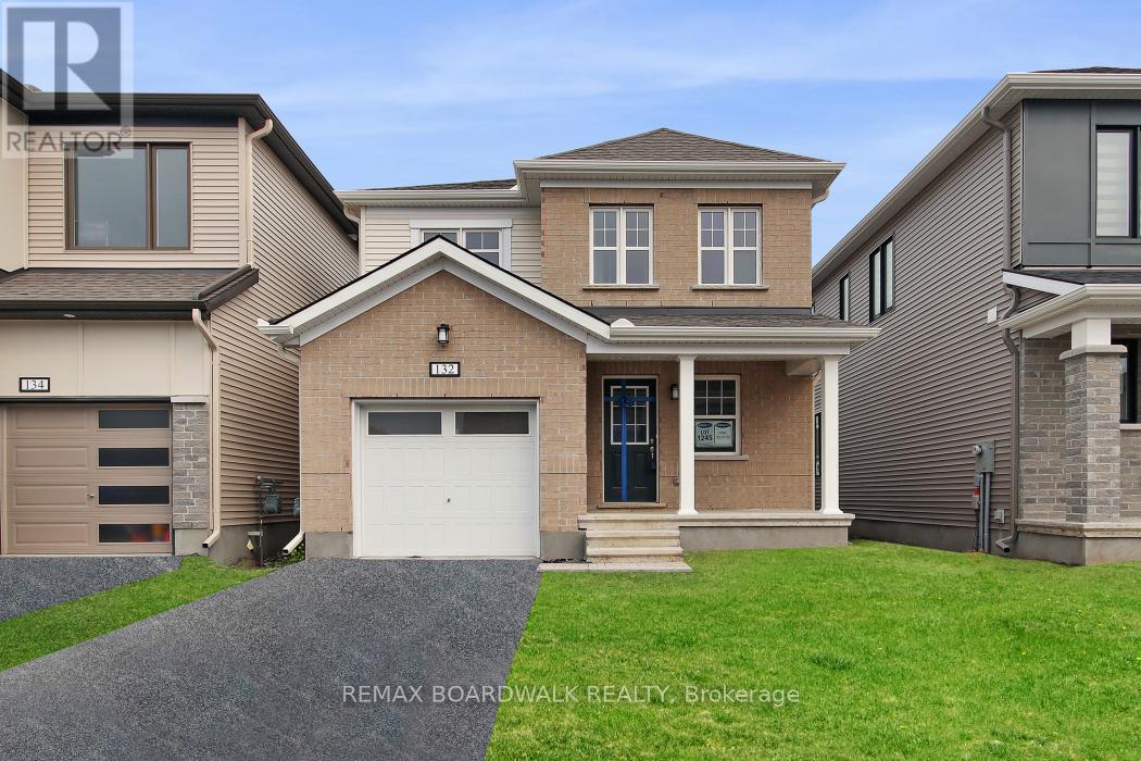 132 YEARLING CIRCLE, Ottawa, Ontario