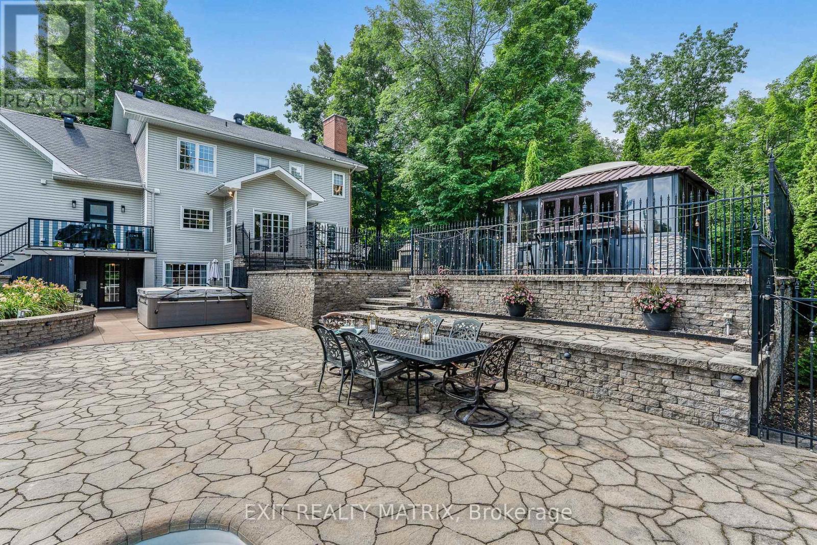 1271 Georges Vanier Drive, Ottawa, Ontario  K4C 1R6 - Photo 40 - X13124110