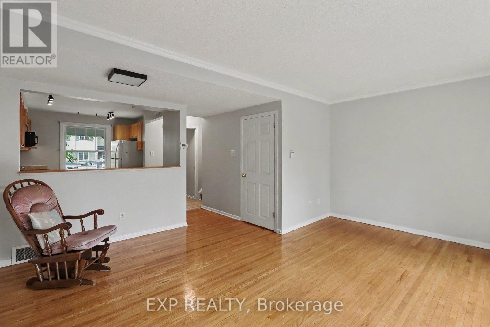 61 Monterey Drive, Ottawa, Ontario  K2H 7A9 - Photo 10 - X13124658