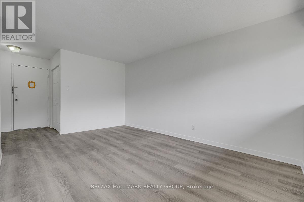 105a - 2041 Arrowsmith Drive, Ottawa, Ontario  K1J 7V7 - Photo 8 - X13124728