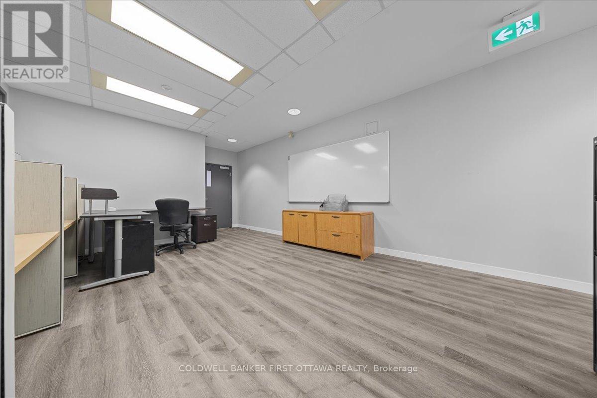 101 - 2283 St Laurent Boulevard, Ottawa, Ontario  K1G 5A2 - Photo 13 - X13124986