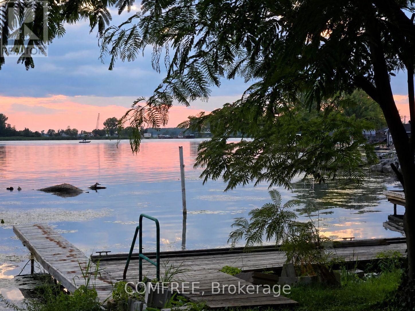 2122 Old Front Road, Lasalle, Ontario  N9J 2C9 - Photo 48 - X13125104