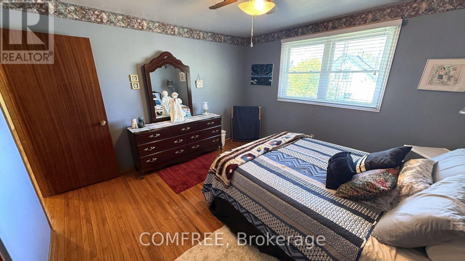 4088 Florence Avenue, Petrolia, Ontario  N0N 1R0 - Photo 18 - X13125178