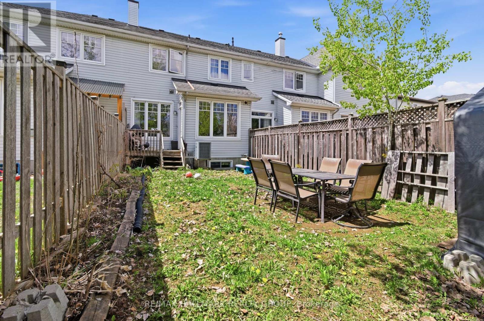 728 Cedar Creek Drive, Ottawa, Ontario  K1T 0A9 - Photo 31 - X13125364