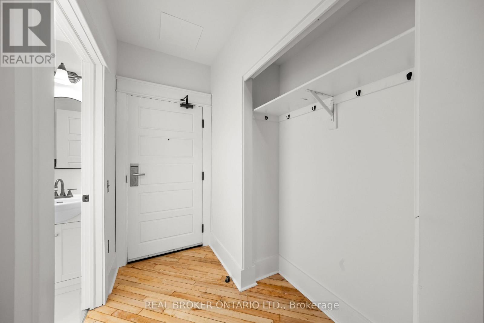 209 - 150 Mill Street, Carleton Place, Ontario  K7C 1T4 - Photo 2 - X13125526