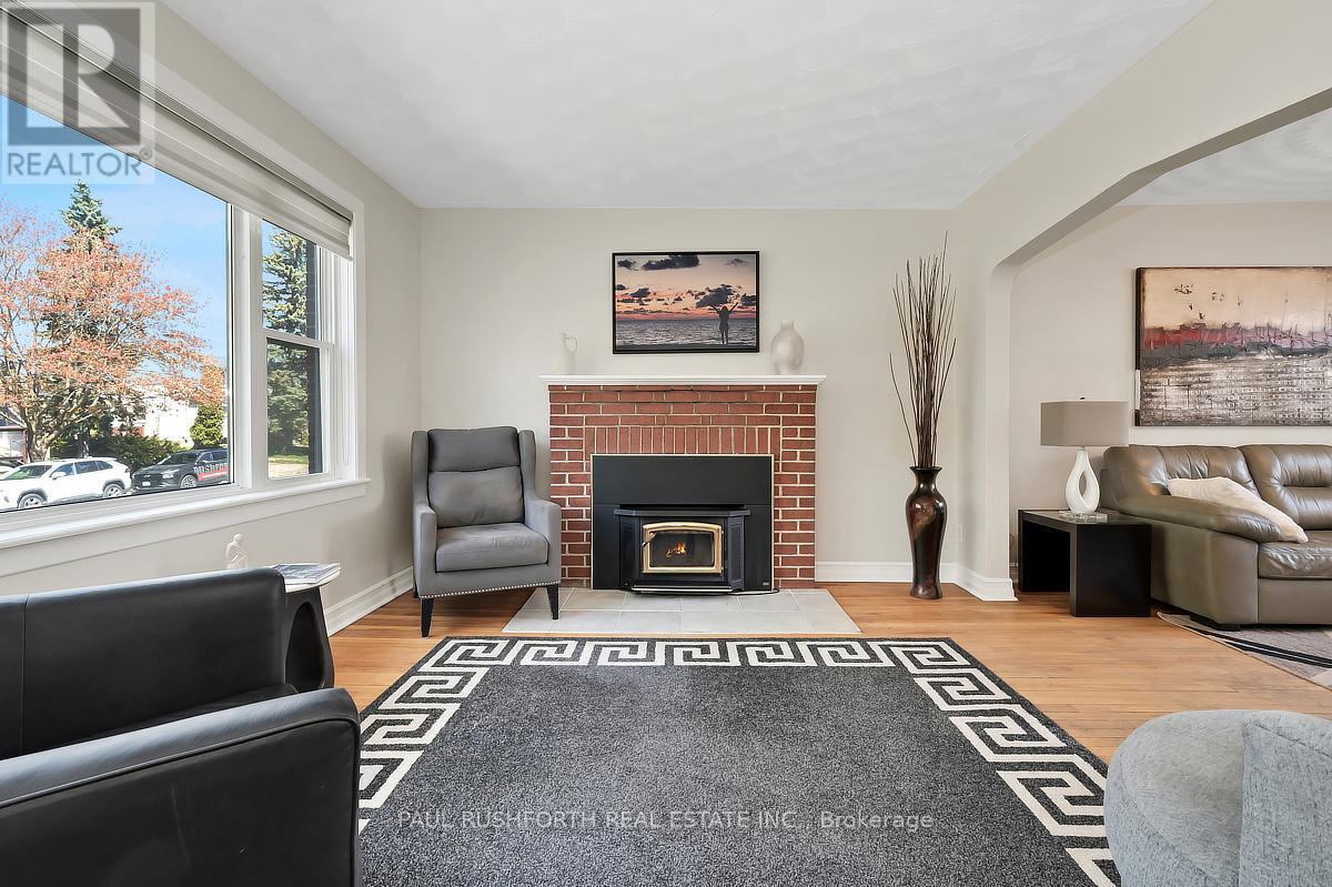 1072 Richard Avenue, Ottawa, Ontario  K1H 8C4 - Photo 6 - X13127470