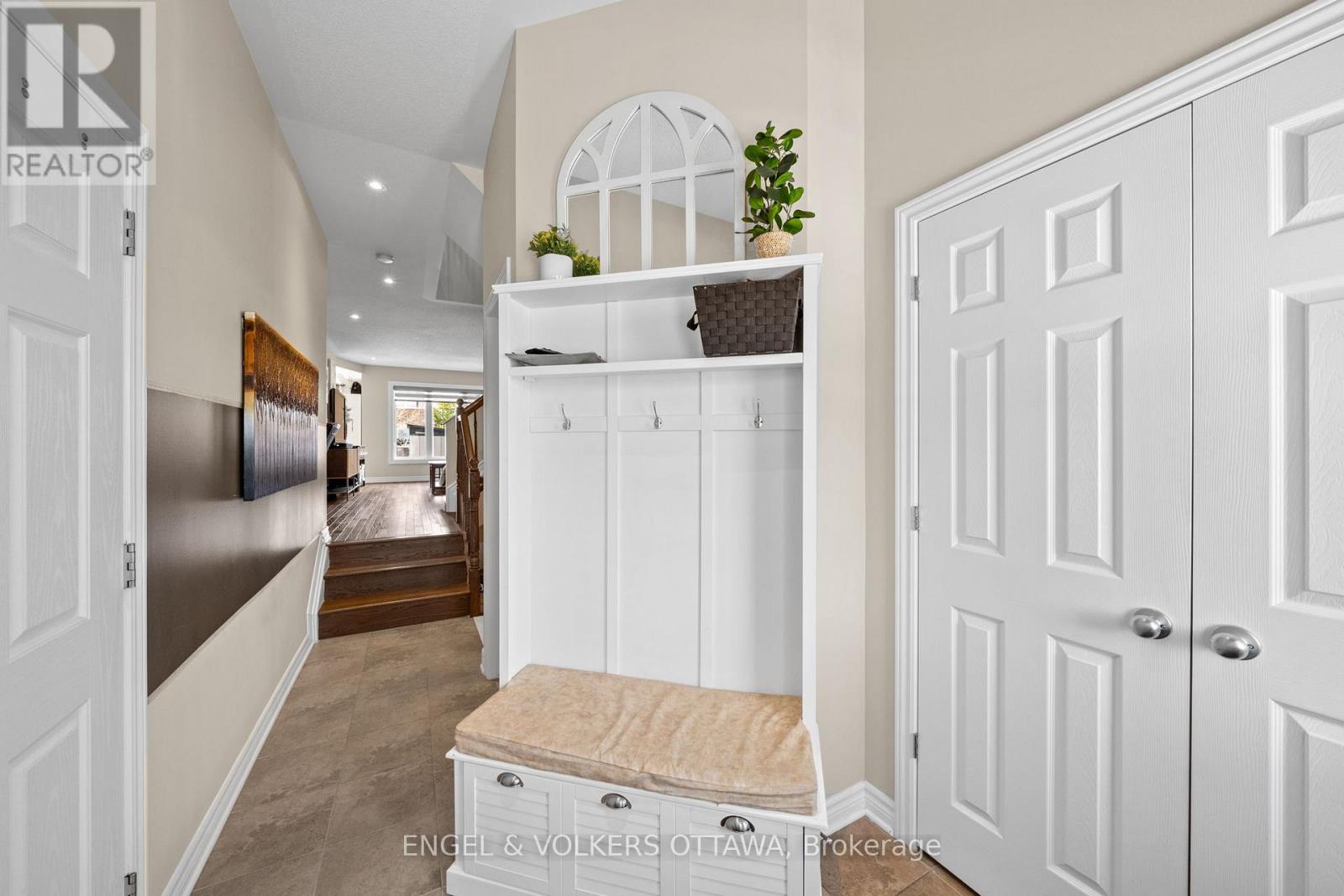 107 Mancini Way, Ottawa, Ontario  K2J 5X3 - Photo 3 - X13127858
