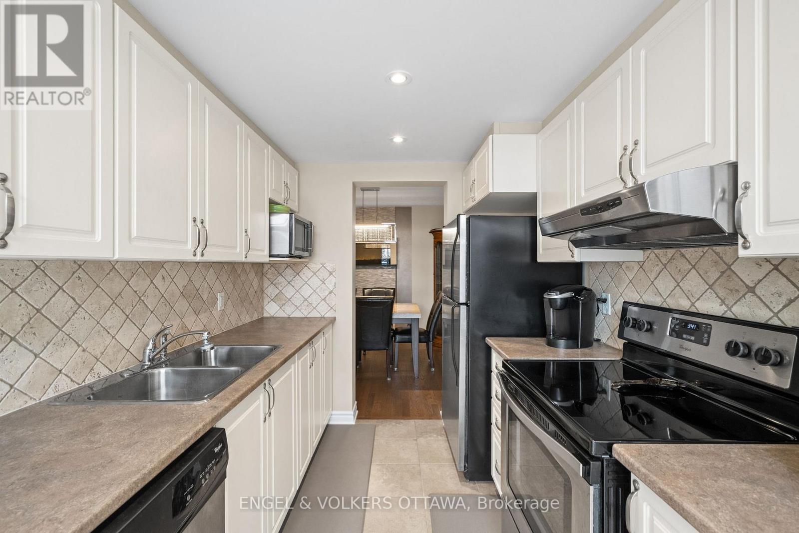 107 Mancini Way, Ottawa, Ontario  K2J 5X3 - Photo 8 - X13127858