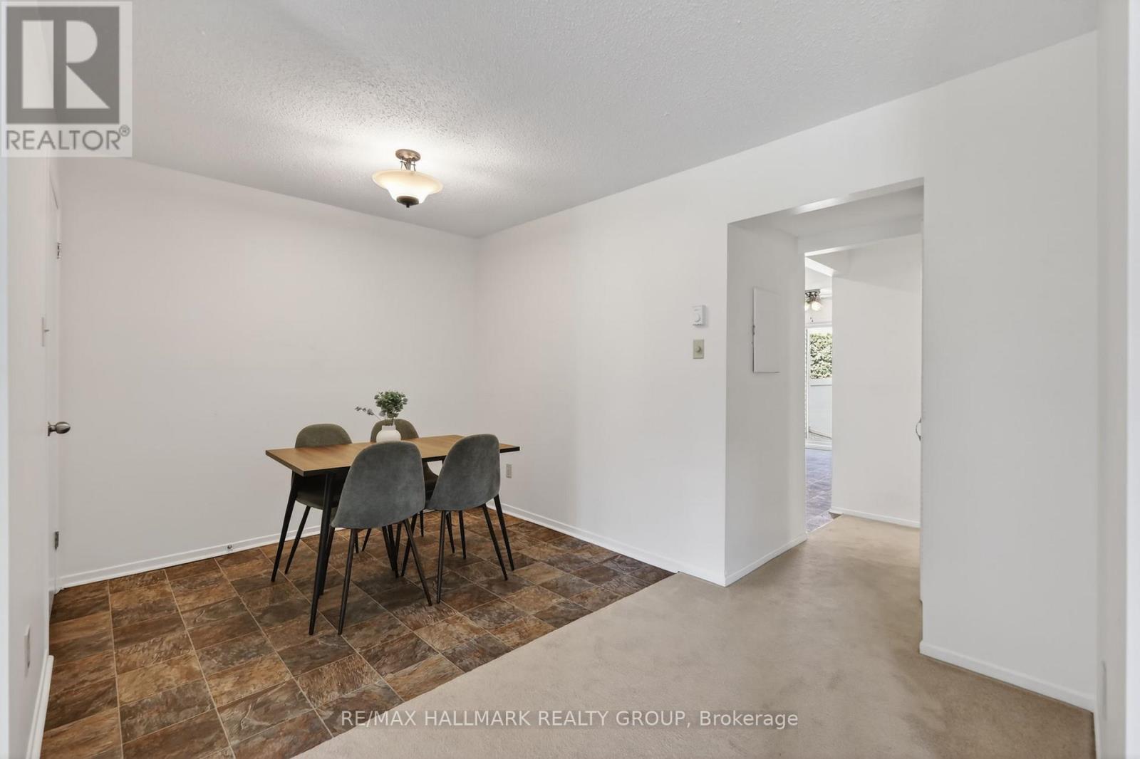 33 Haxby Private, Ottawa, Ontario  K1T 3B5 - Photo 11 - X13129192