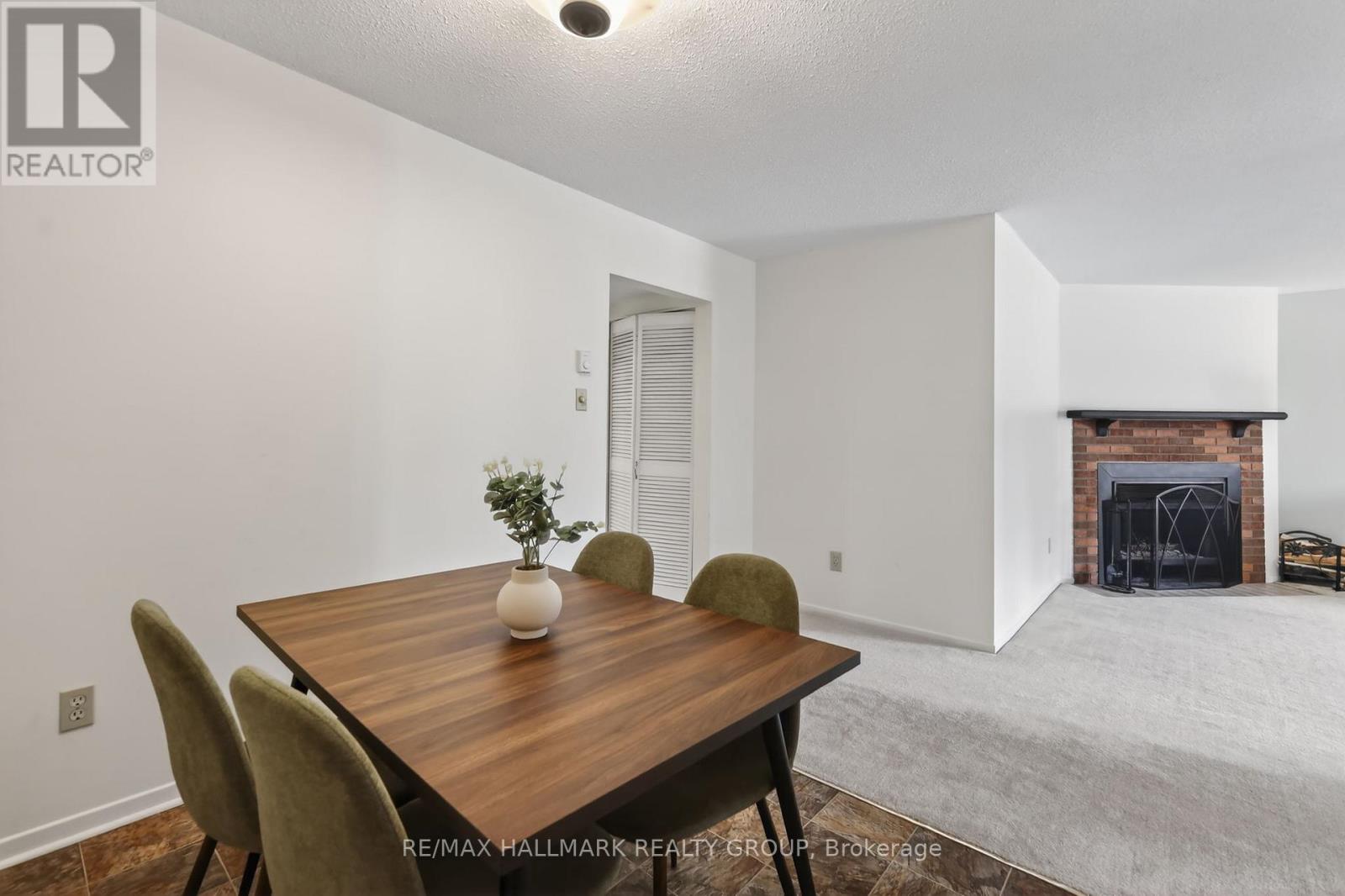 33 Haxby Private, Ottawa, Ontario  K1T 3B5 - Photo 13 - X13129192