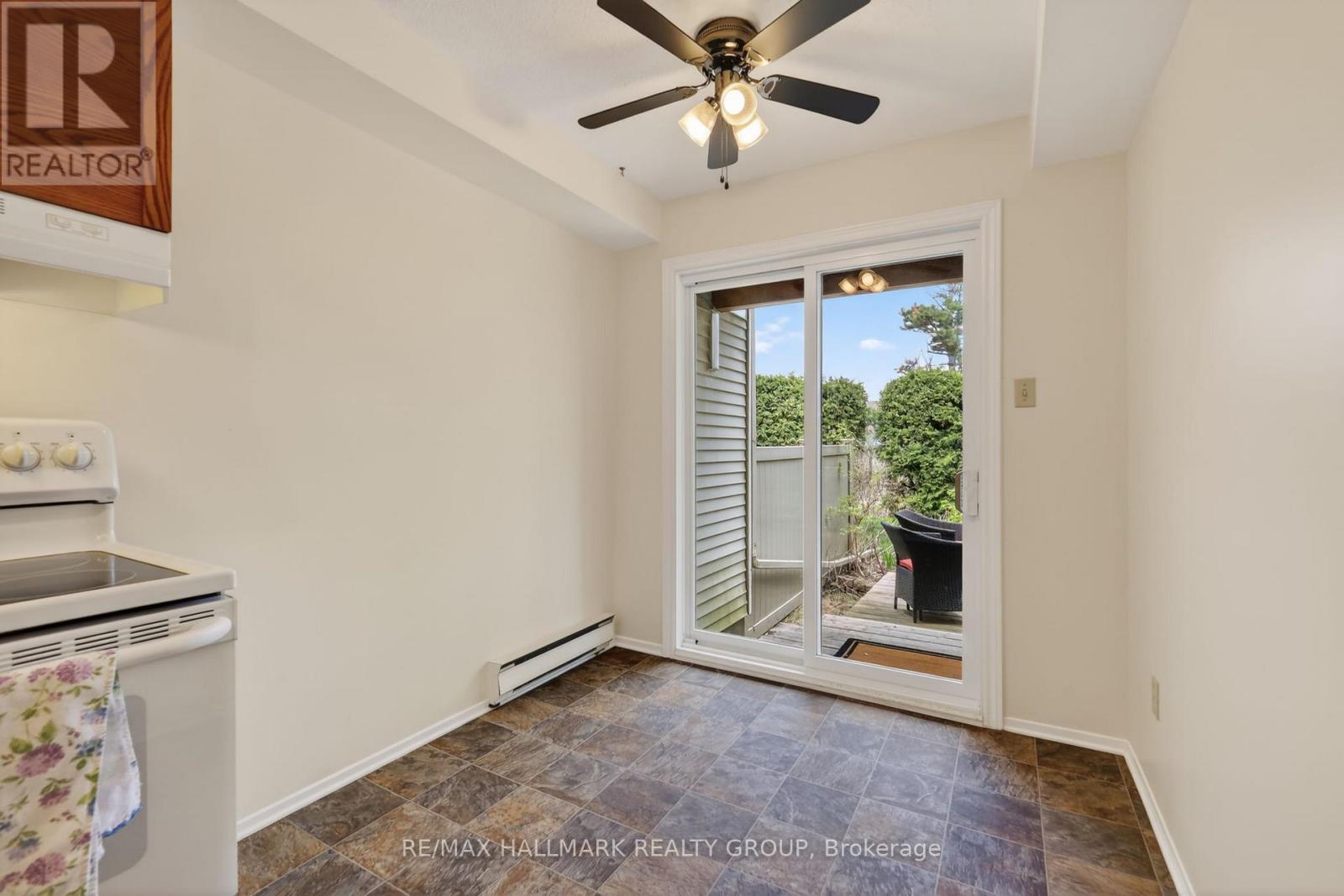 33 Haxby Private, Ottawa, Ontario  K1T 3B5 - Photo 18 - X13129192