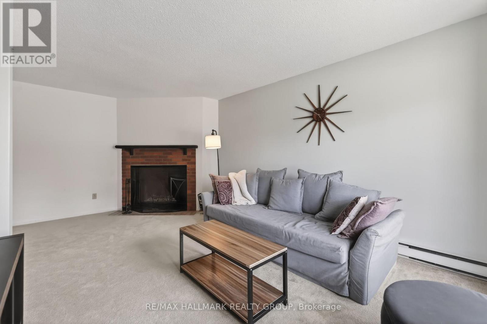 33 Haxby Private, Ottawa, Ontario  K1T 3B5 - Photo 9 - X13129192