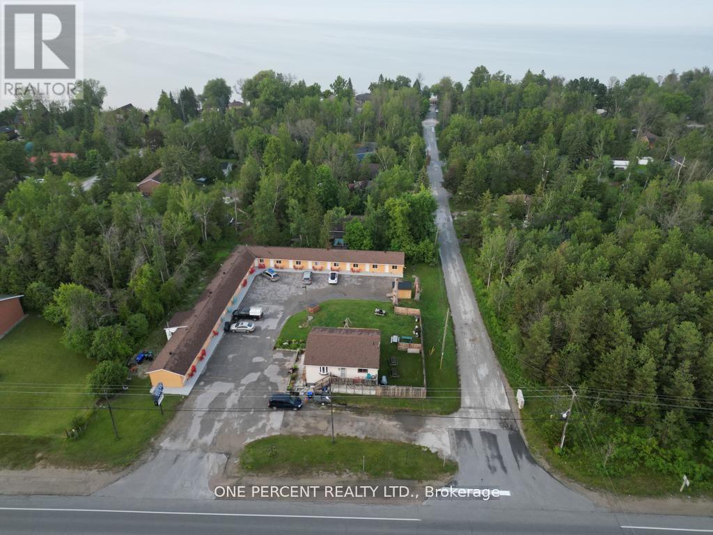 9448 BEACHWOOD ROAD, Collingwood, Ontario