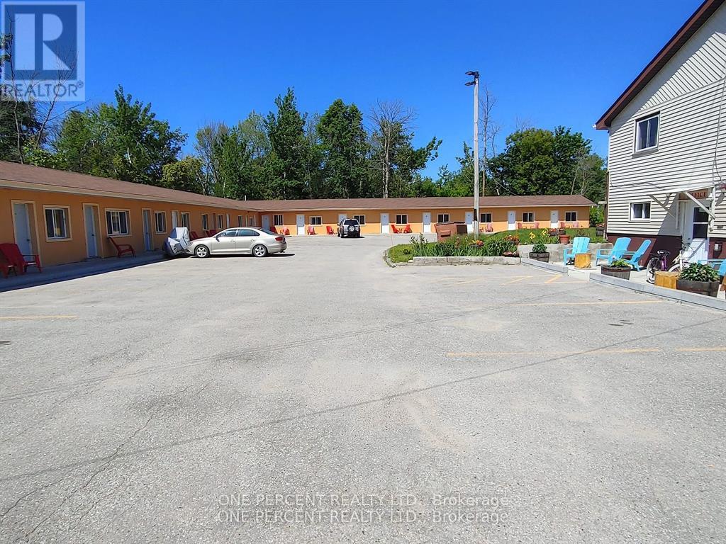 9448 Beachwood Road, Collingwood, Ontario  L9Y 0X2 - Photo 3 - S13130262