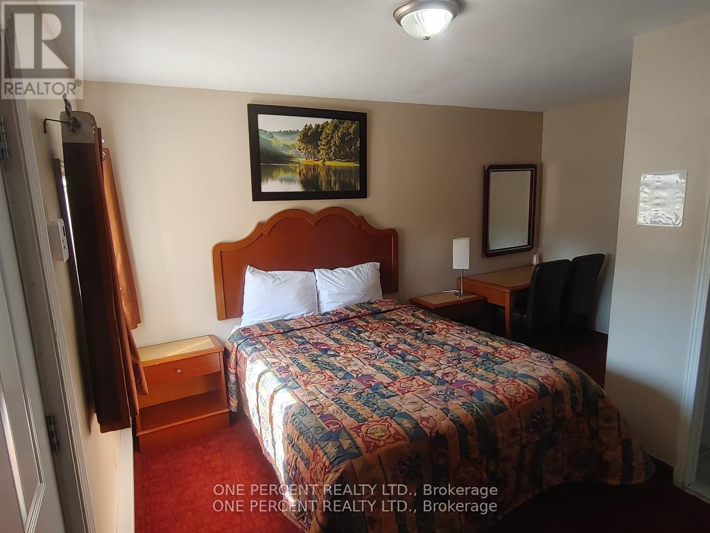 9448 Beachwood Road, Collingwood, Ontario  L9Y 0X2 - Photo 7 - S13130262
