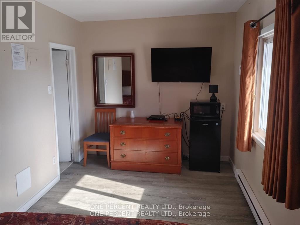 9448 Beachwood Road, Collingwood, Ontario  L9Y 0X2 - Photo 8 - S13130262