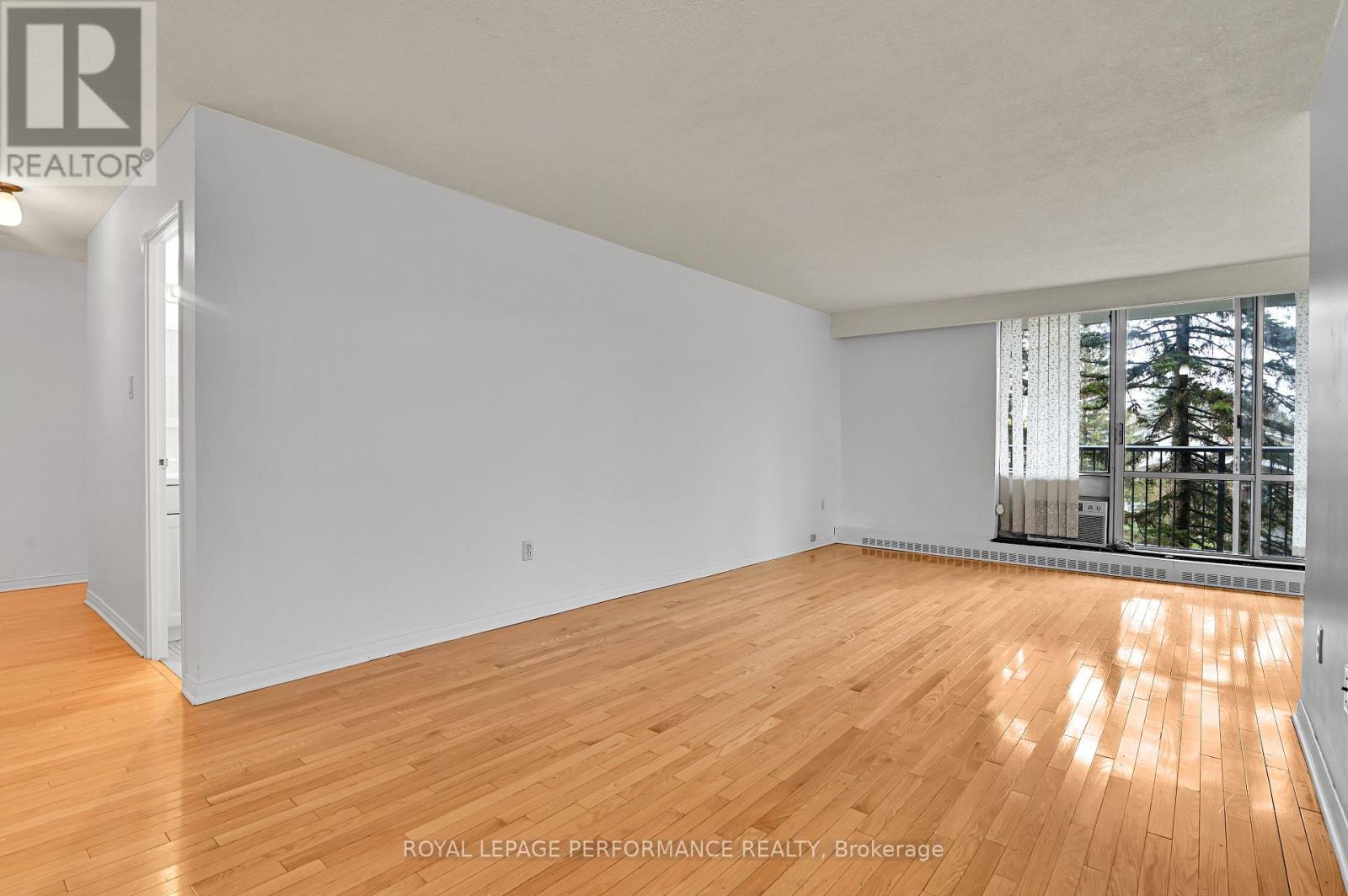 307 - 2400 Virginia Drive, Ottawa, Ontario  K1H 8L3 - Photo 10 - X13130184