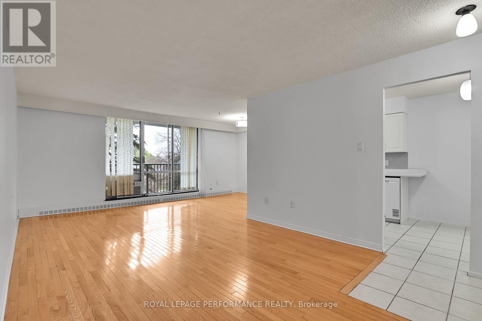 307 - 2400 Virginia Drive, Ottawa, Ontario  K1H 8L3 - Photo 12 - X13130184
