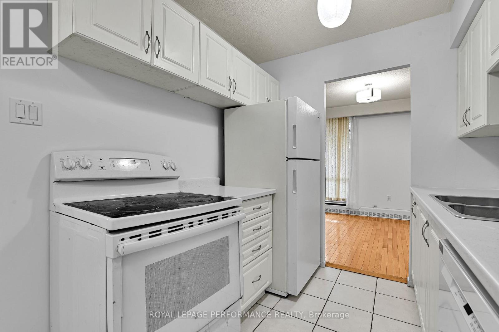 307 - 2400 Virginia Drive, Ottawa, Ontario  K1H 8L3 - Photo 21 - X13130184