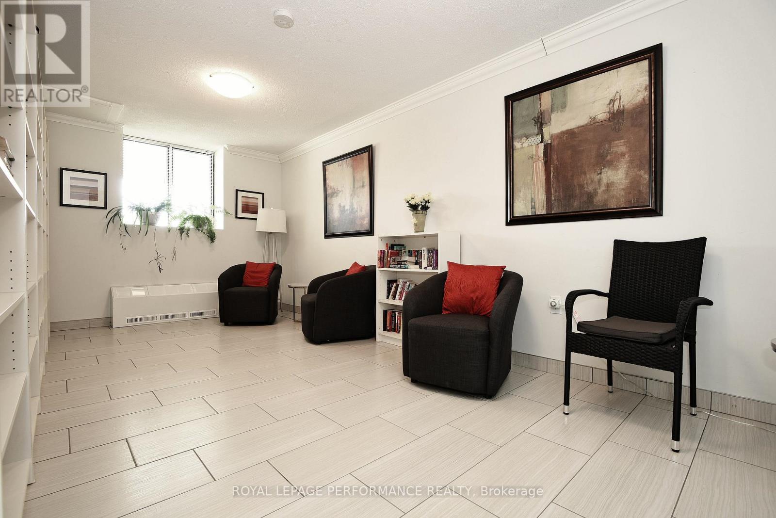 307 - 2400 Virginia Drive, Ottawa, Ontario  K1H 8L3 - Photo 7 - X13130184