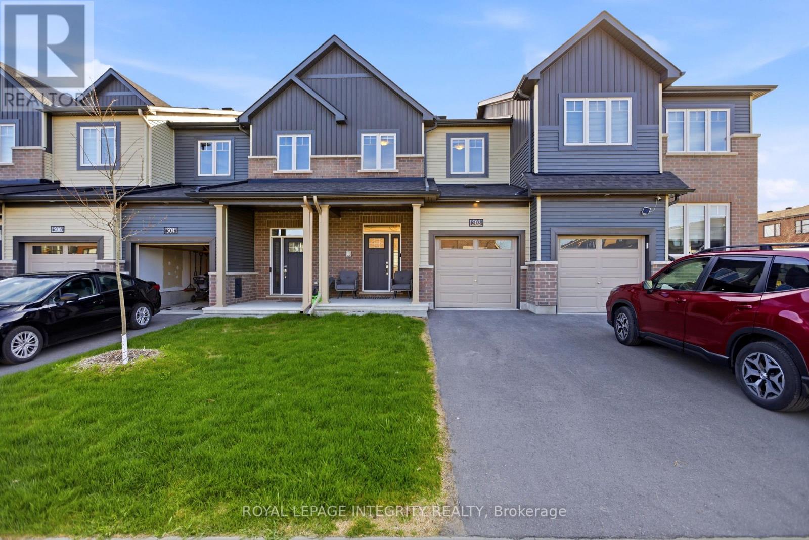 502 BUNDORAN PLACE, Ottawa, Ontario