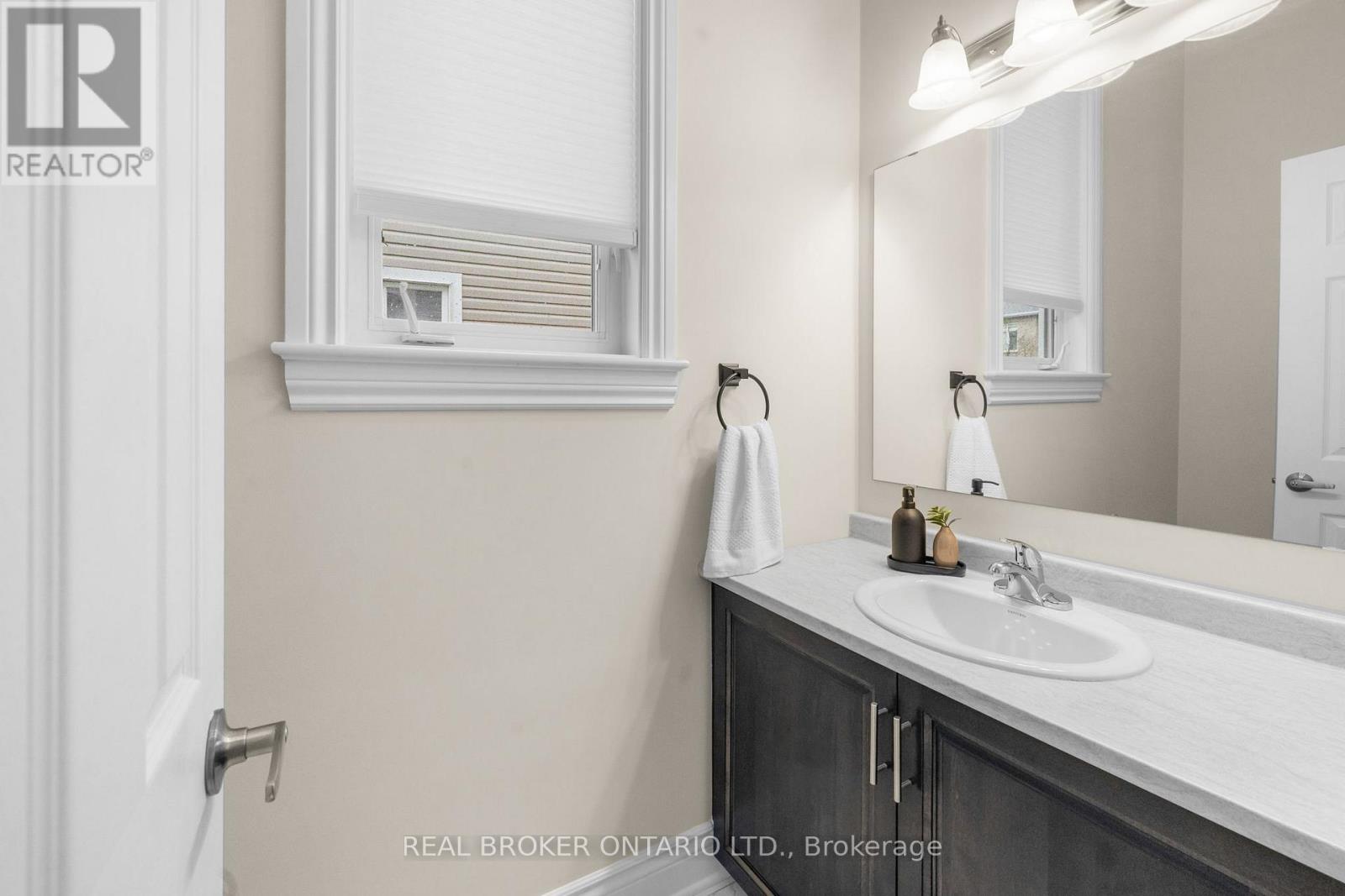 14 Peever Place, Carleton Place, Ontario  K7C 0K5 - Photo 6 - X13130350