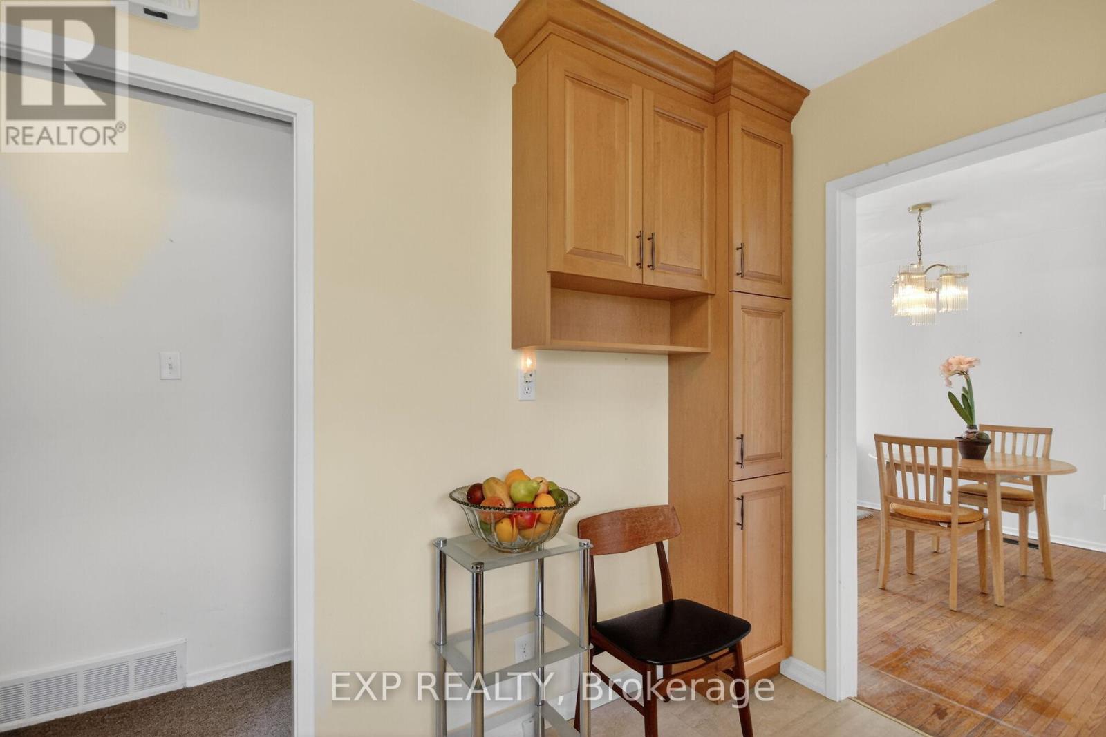 935 Pleasant Park Road, Ottawa, Ontario  K1G 1Z6 - Photo 18 - X13130394