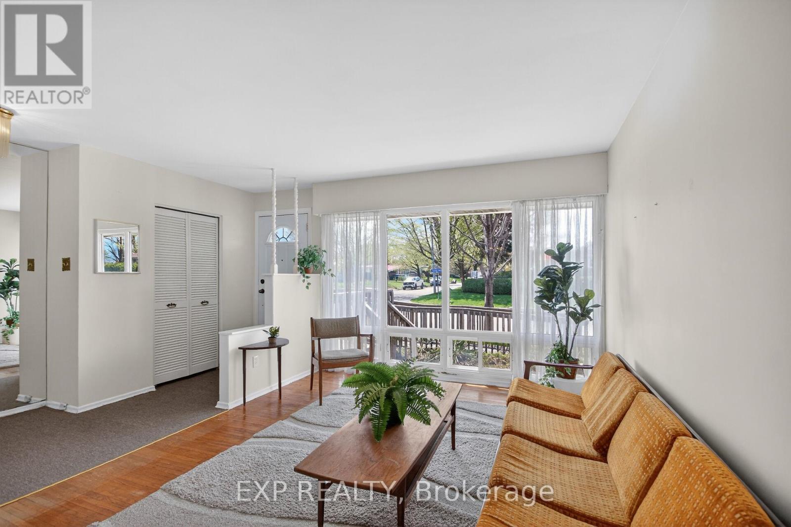 935 Pleasant Park Road, Ottawa, Ontario  K1G 1Z6 - Photo 8 - X13130394
