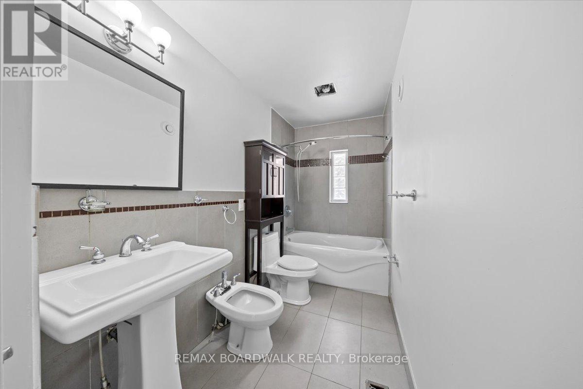 3437 Baskins Beach Road, Ottawa, Ontario  K0A 1T0 - Photo 33 - X13130430