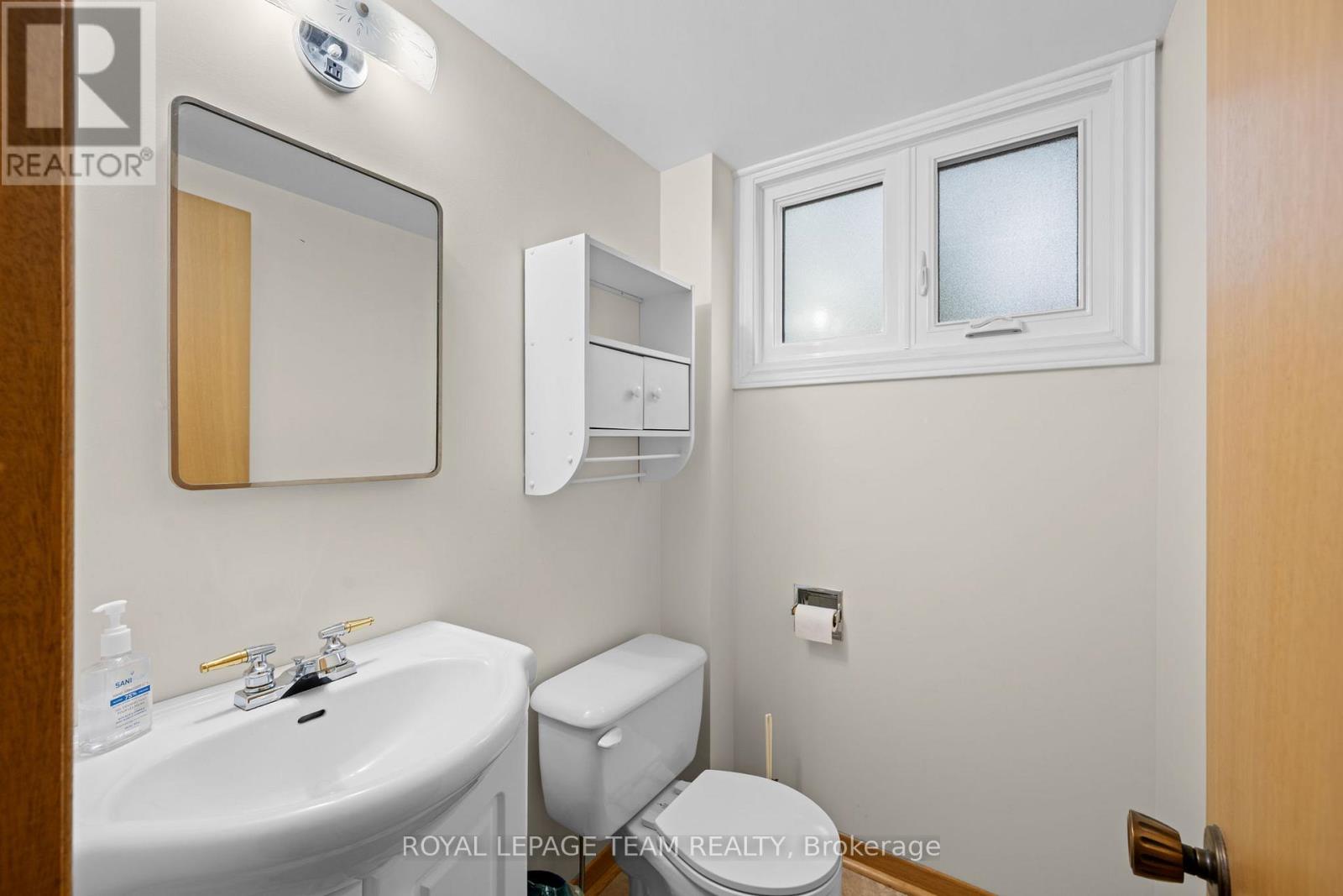 7 Centrepark Drive, Ottawa, Ontario  K1B 3C2 - Photo 17 - X13130490