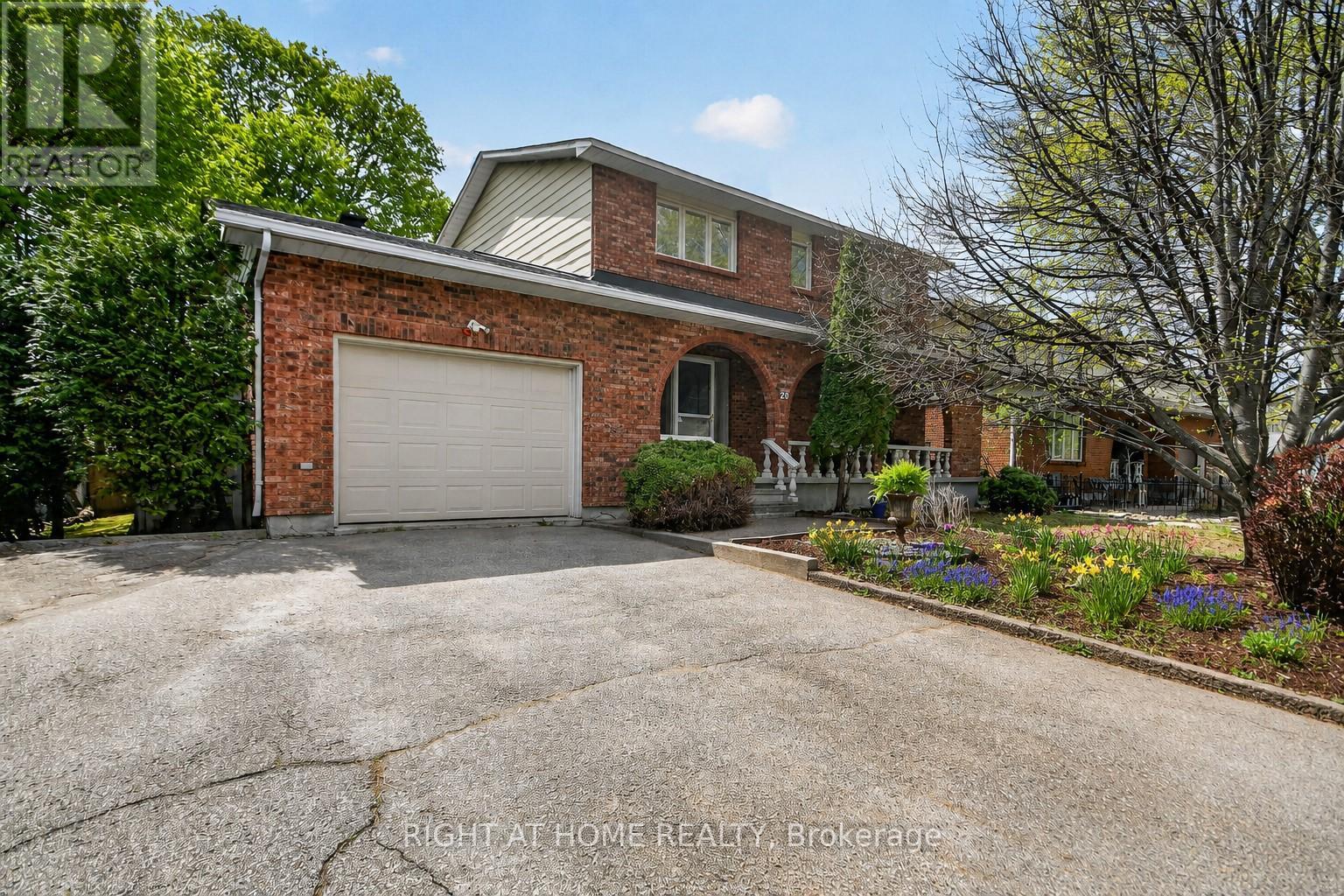 20 PALSEN STREET, Ottawa, Ontario