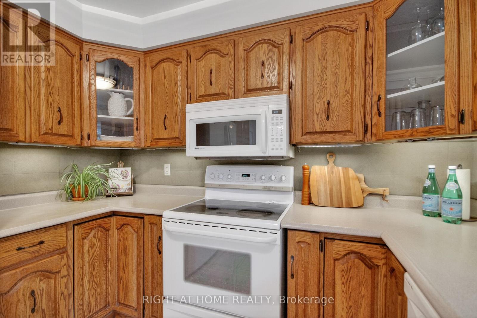 20 Palsen Street, Ottawa, Ontario  K2G 2W1 - Photo 12 - X13130586