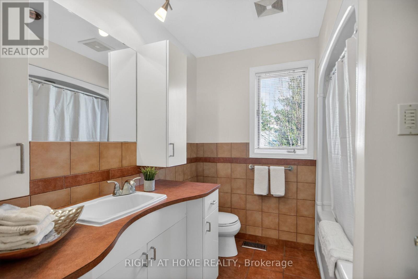 20 Palsen Street, Ottawa, Ontario  K2G 2W1 - Photo 23 - X13130586