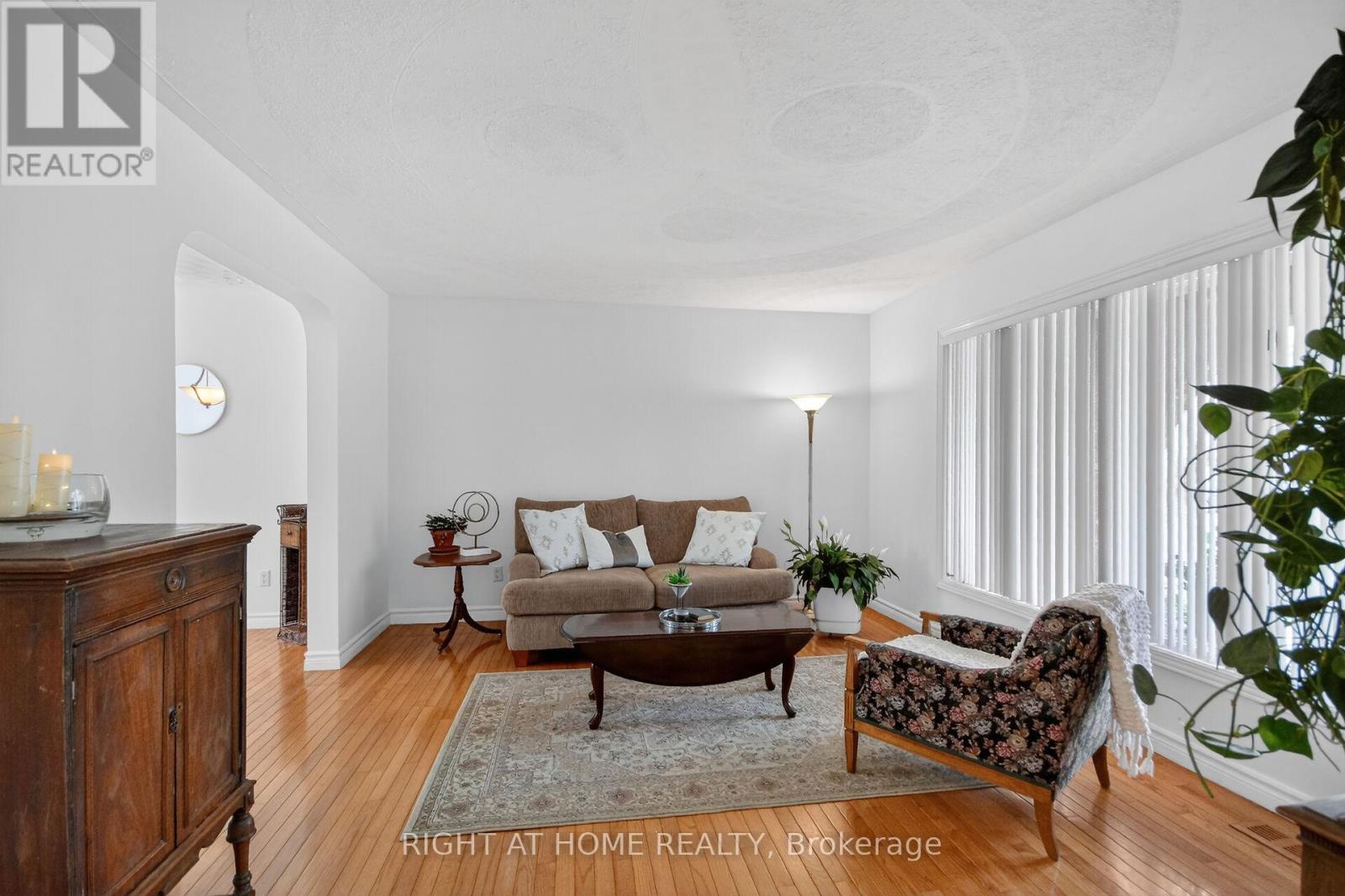 20 Palsen Street, Ottawa, Ontario  K2G 2W1 - Photo 6 - X13130586