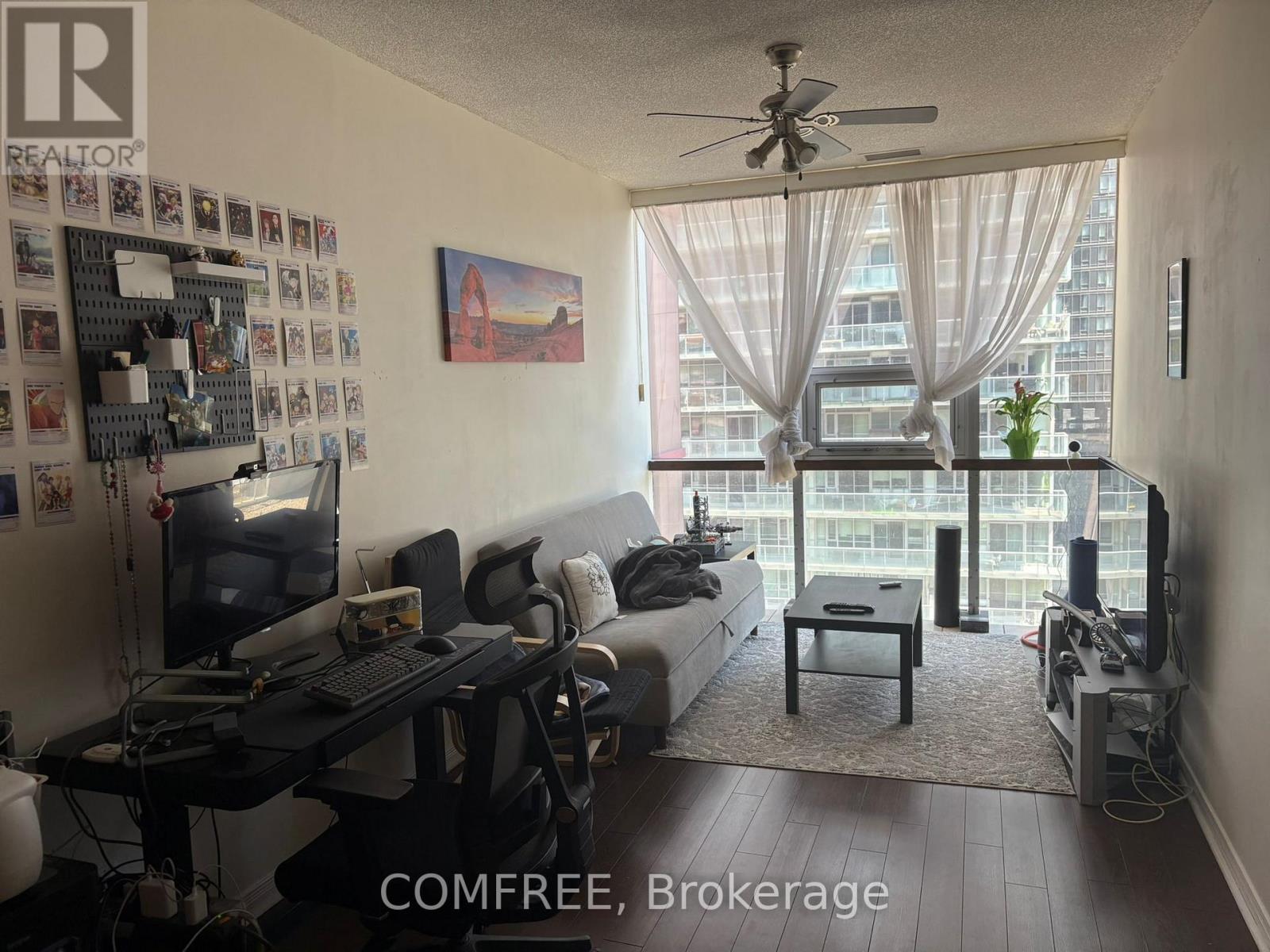 807 - 393 King Street W, Toronto, Ontario  M5V 3G8 - Photo 18 - C13131124