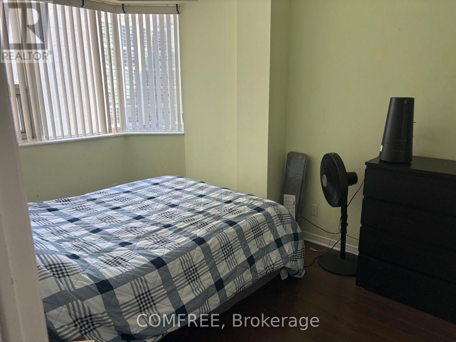 807 - 393 King Street W, Toronto, Ontario  M5V 3G8 - Photo 21 - C13131124