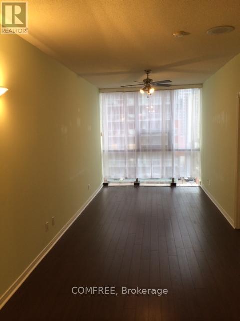 807 - 393 King Street W, Toronto, Ontario  M5V 3G8 - Photo 3 - C13131124