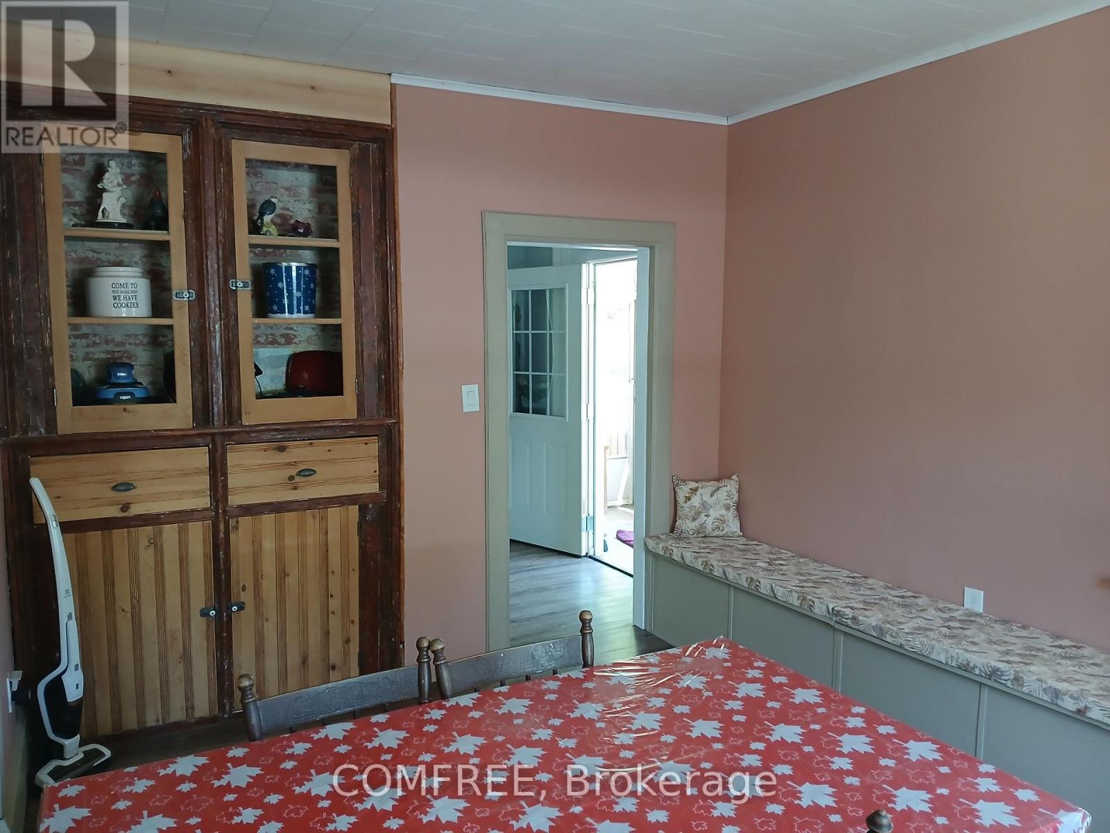 2 Miller Street, Lansdowne Village, Ontario  K0E 1L0 - Photo 6 - X13131152