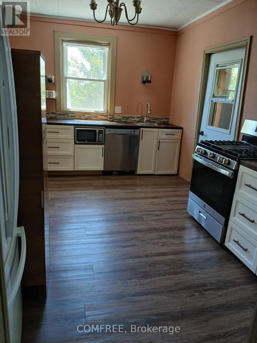 2 Miller Street, Lansdowne Village, Ontario  K0E 1L0 - Photo 8 - X13131152