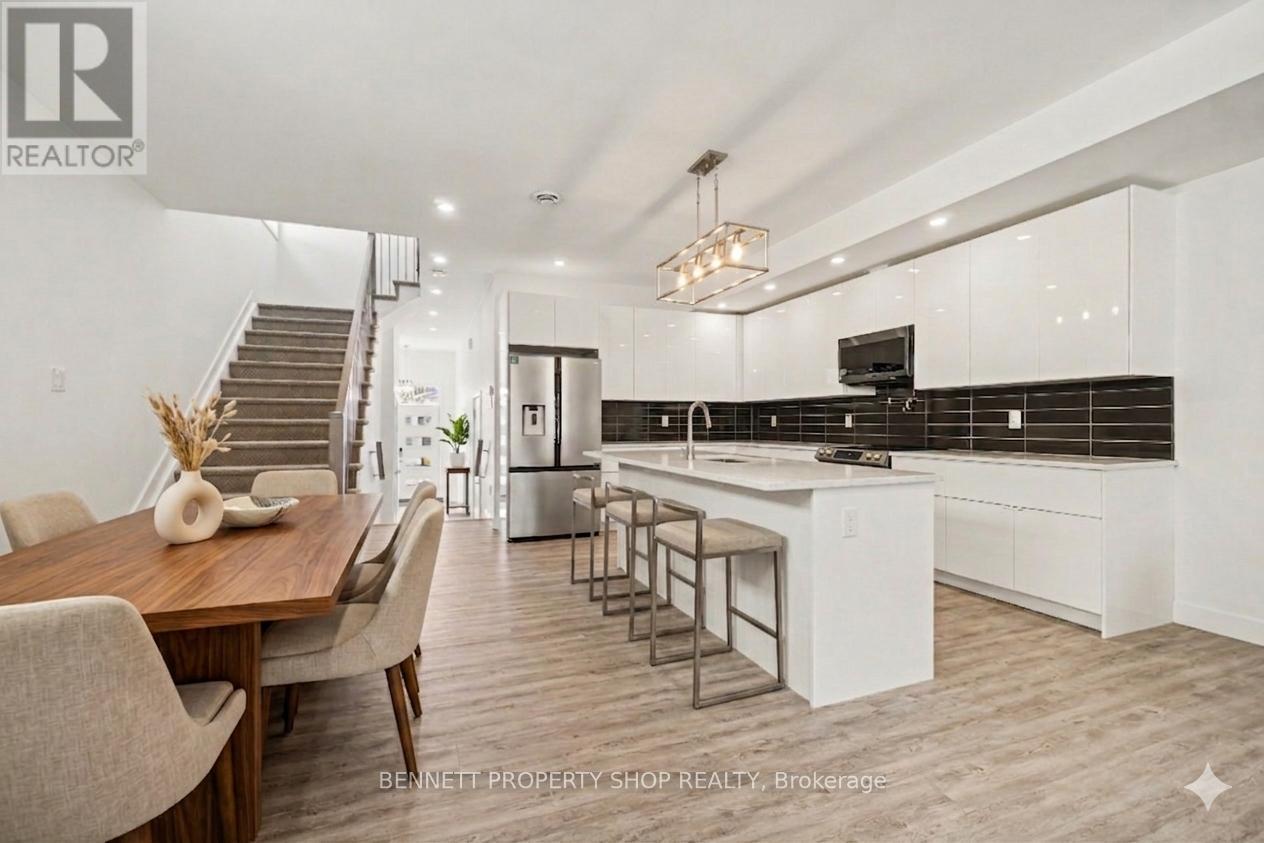 1227 Ridgemont Avenue, Ottawa, Ontario  K1V 6E6 - Photo 2 - X13131188