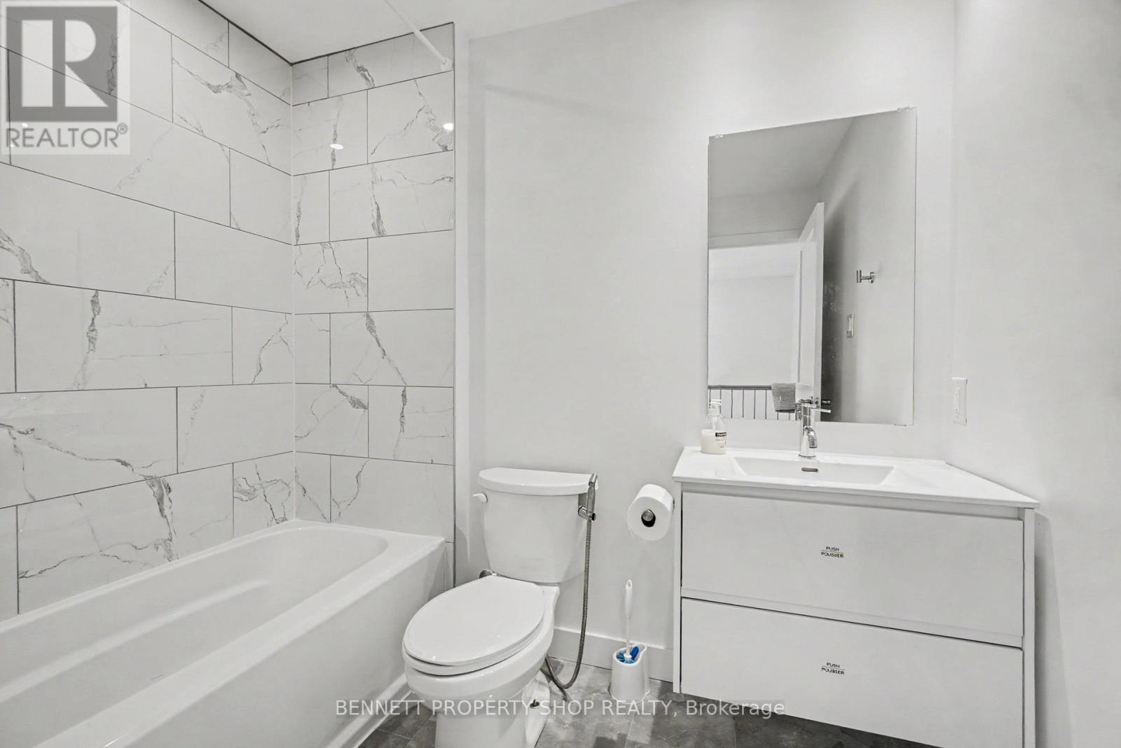 1227 Ridgemont Avenue, Ottawa, Ontario  K1V 6E6 - Photo 9 - X13131188