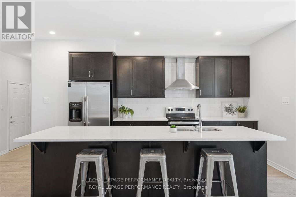 162 Lumen Place, Ottawa, Ontario  K1W 0T1 - Photo 10 - X13131386