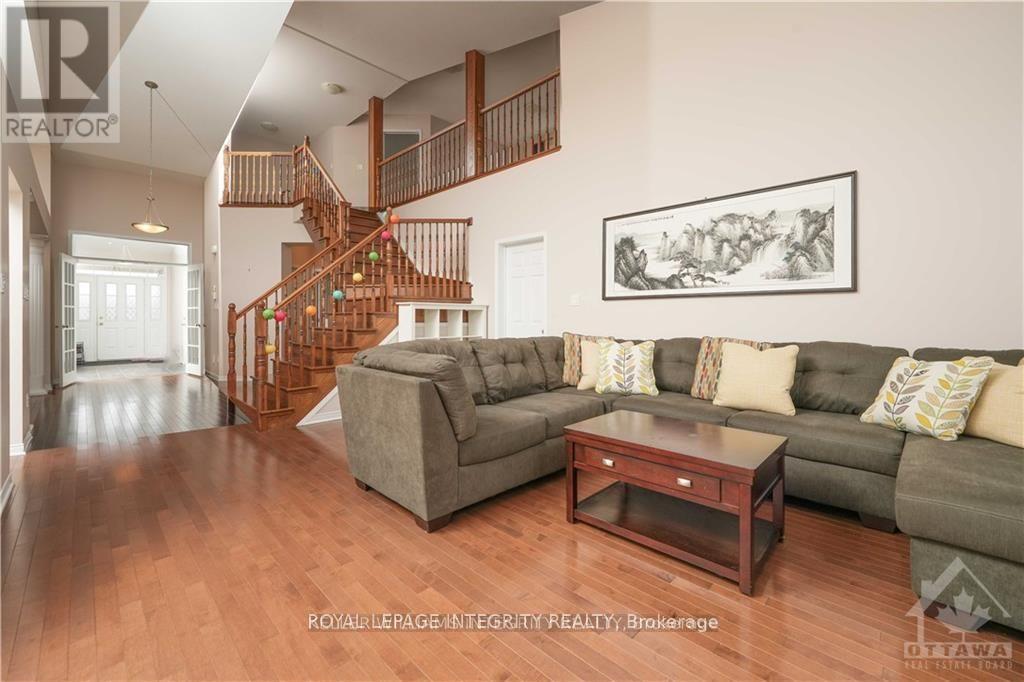 404 Kilmarnock Way, Ottawa, Ontario  K2J 0M6 - Photo 4 - X13131478
