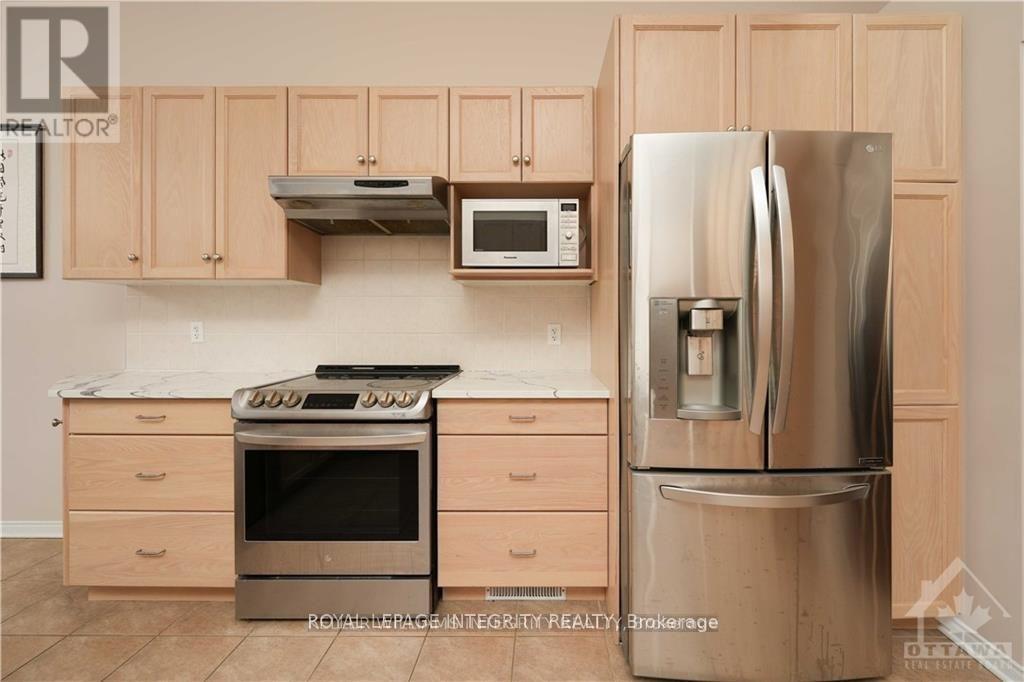 404 Kilmarnock Way, Ottawa, Ontario  K2J 0M6 - Photo 9 - X13131478