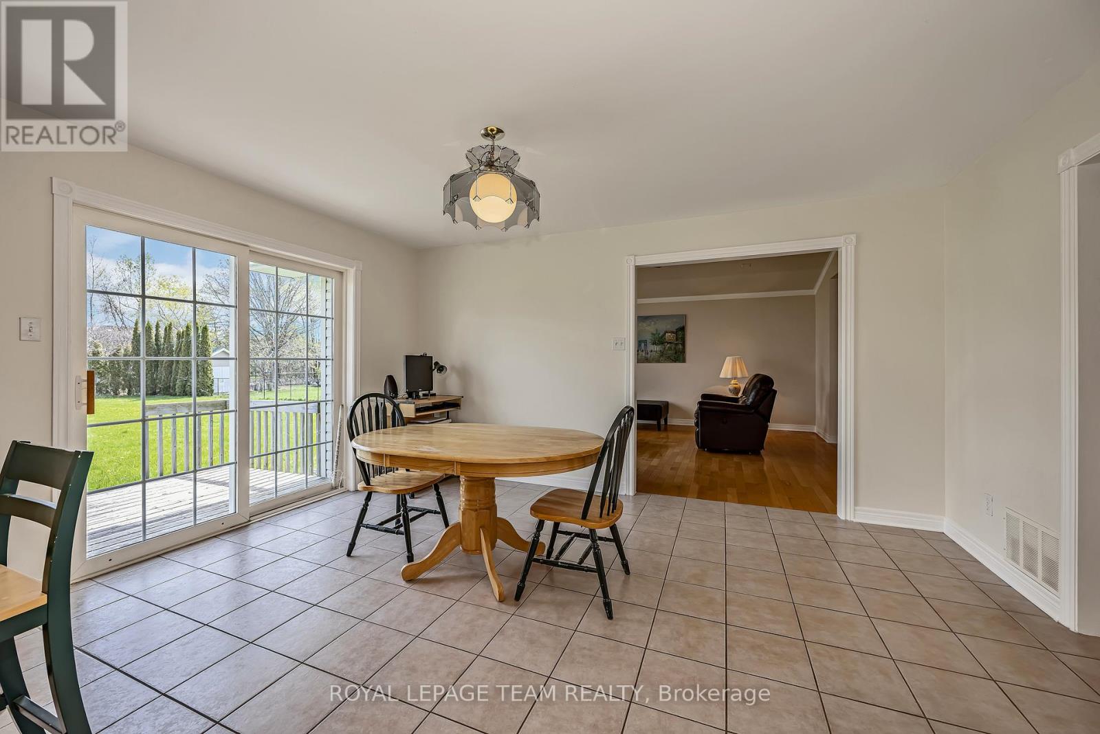 6668 Tommary Drive, Ottawa, Ontario  K4P 1G8 - Photo 10 - X13131574