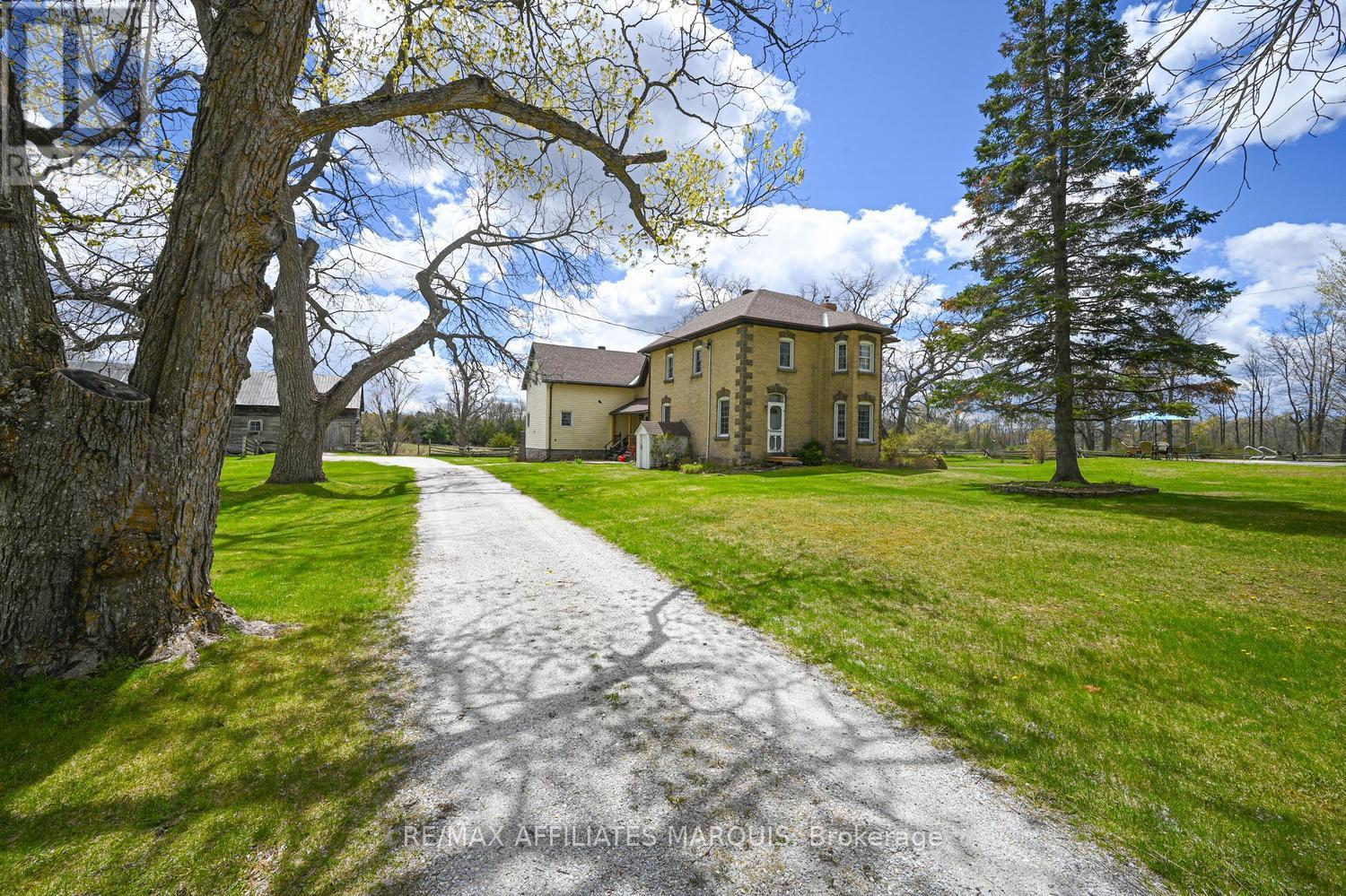 919 Upper Scotch Line Road, Tay Valley, Ontario  K7H 3C5 - Photo 2 - X13131974