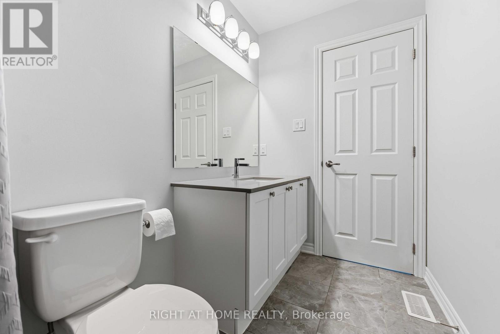 709 Derreen Avenue, Ottawa, Ontario  K2S 2Z2 - Photo 30 - X13132390