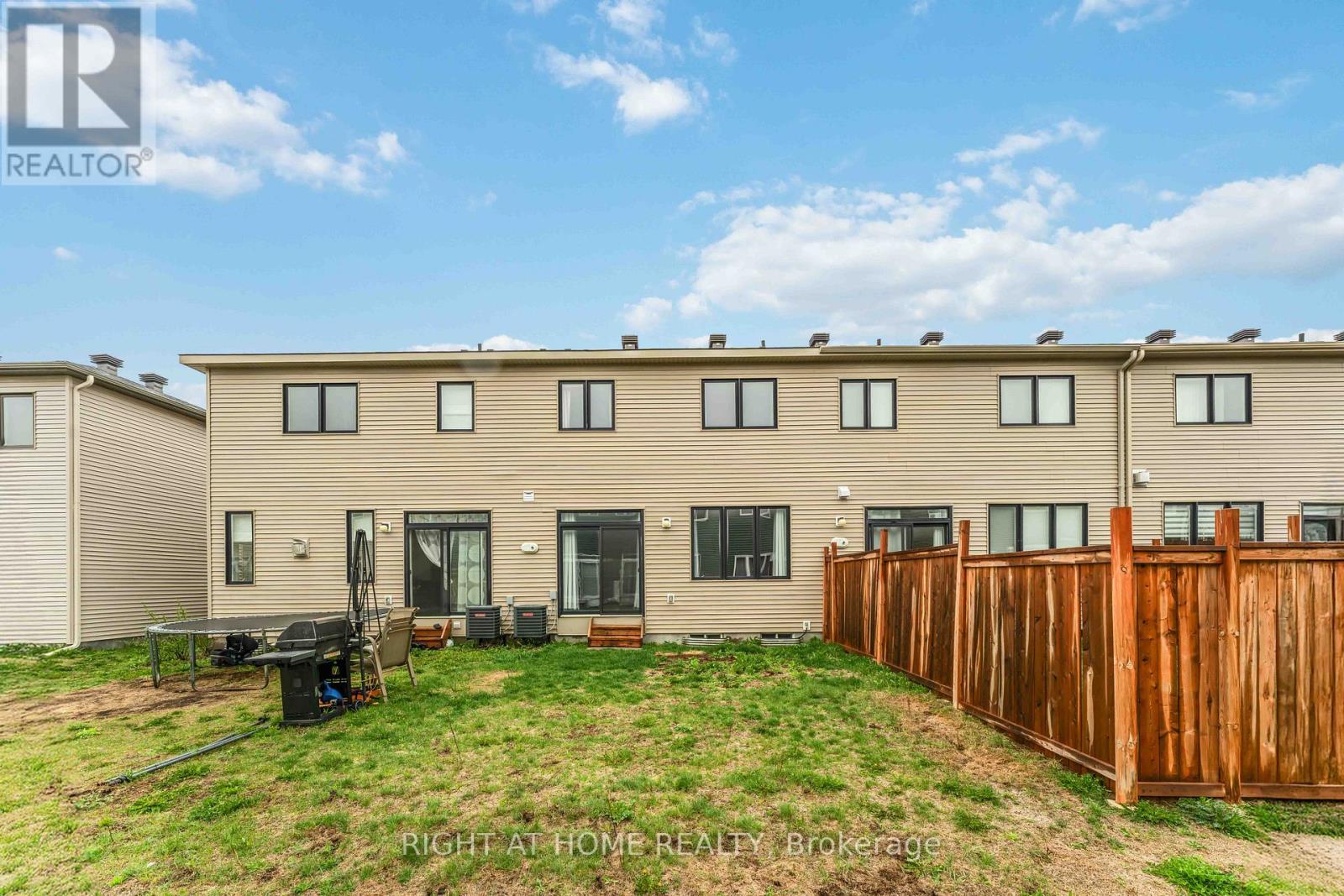 709 Derreen Avenue, Ottawa, Ontario  K2S 2Z2 - Photo 36 - X13132390