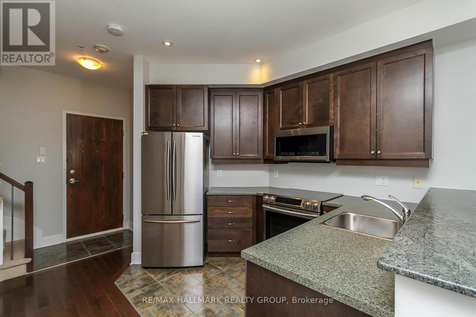 B307 - 124 Guigues Avenue, Ottawa, Ontario  K1N 5H7 - Photo 7 - X13132552