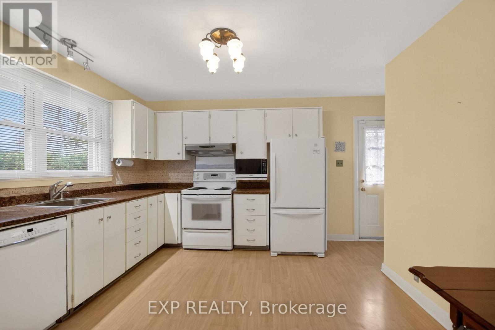 632 Chadburn Avenue, Ottawa, Ontario  K1G 0Y7 - Photo 6 - X13132700